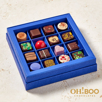 16 Piece Praline Box - Christmas