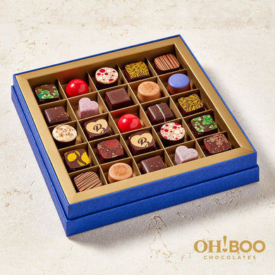 25 Piece Praline Box - Christmas